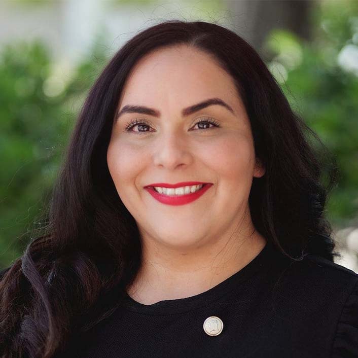 Alicia-Navarro